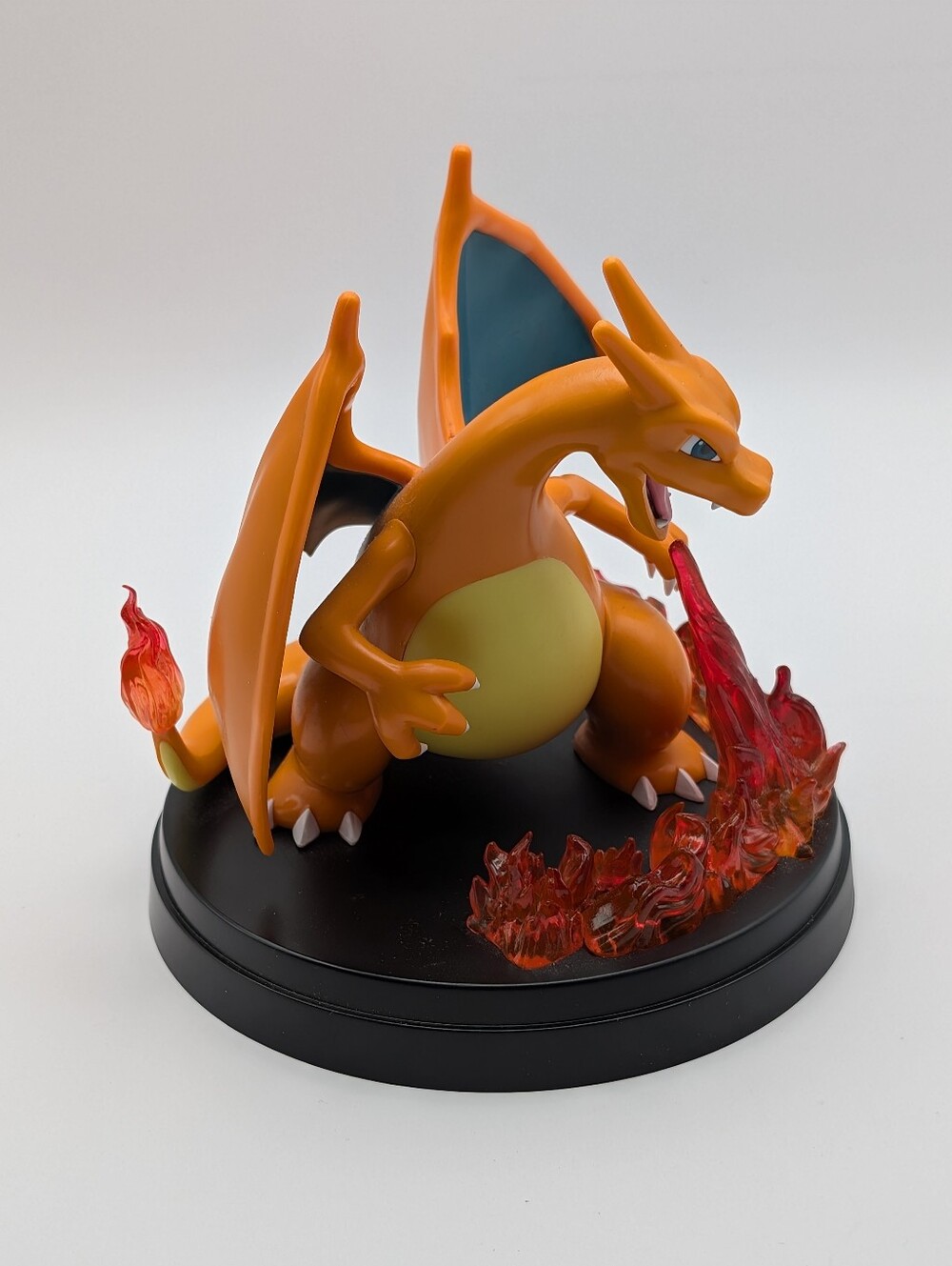 Charizard EX Super-Premium Collection (Figure Only), Pokemon Card Stand Nintendo - Picture 2 of 6